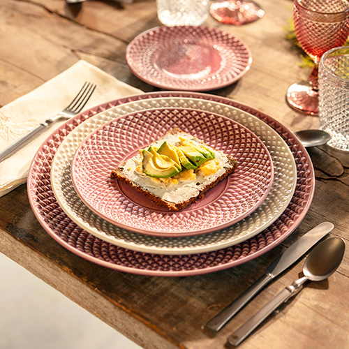 ポルトガル　ボルダロピニェイロ　ルアノヴァ　テーブルウエア　食器